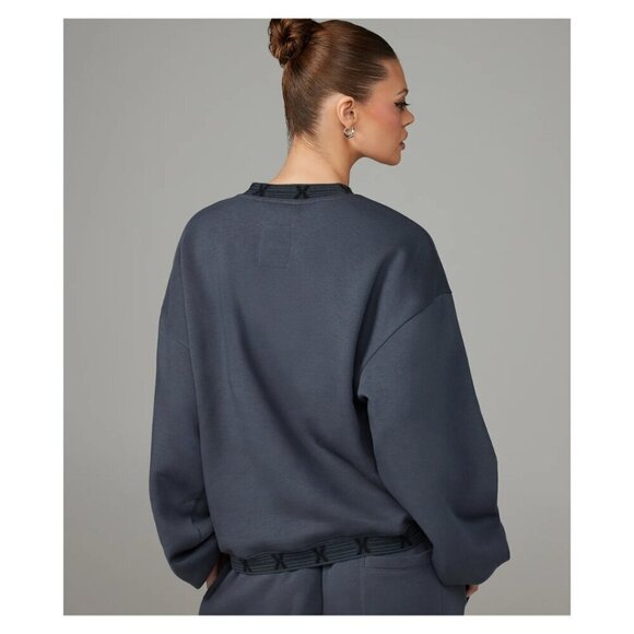 NWT Savage x Fenty Essential Holographic 3D Logo-Trim Oversized Sweatshirt Grey - Picture 2 of 12